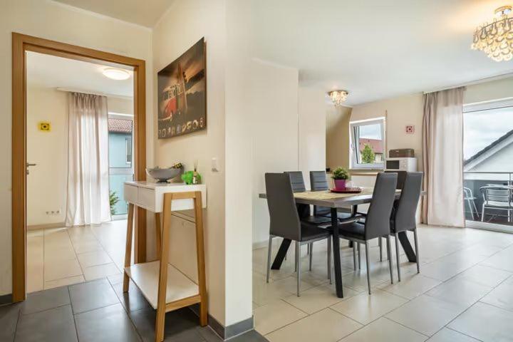Ferienwohnung Diamond Friedrichshafen Bagian luar foto